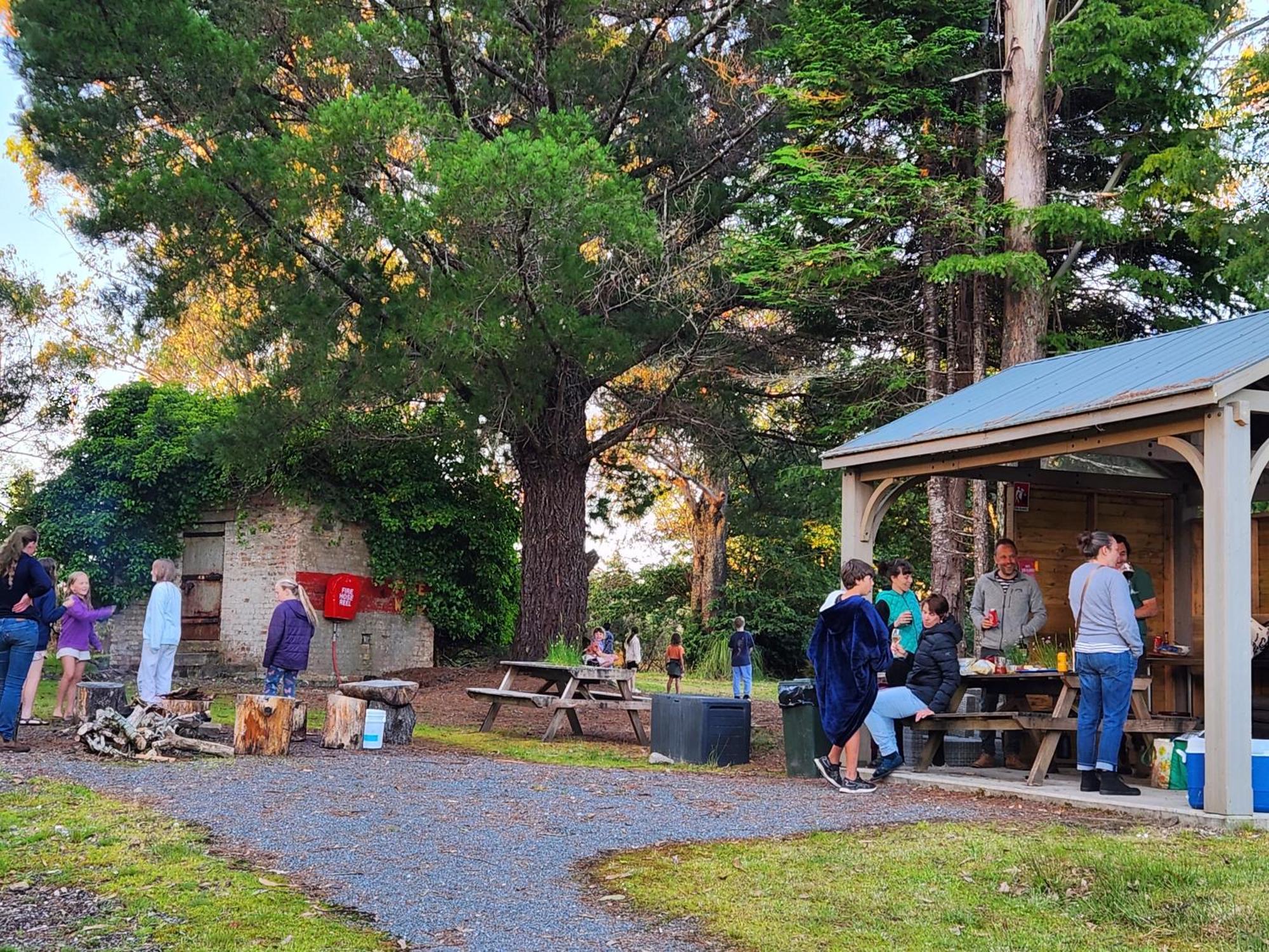 Zeehan Bush Camp Eksteriør bilde
